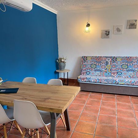 La Casa De Familia Bed & Breakfast Malaga Exterior photo