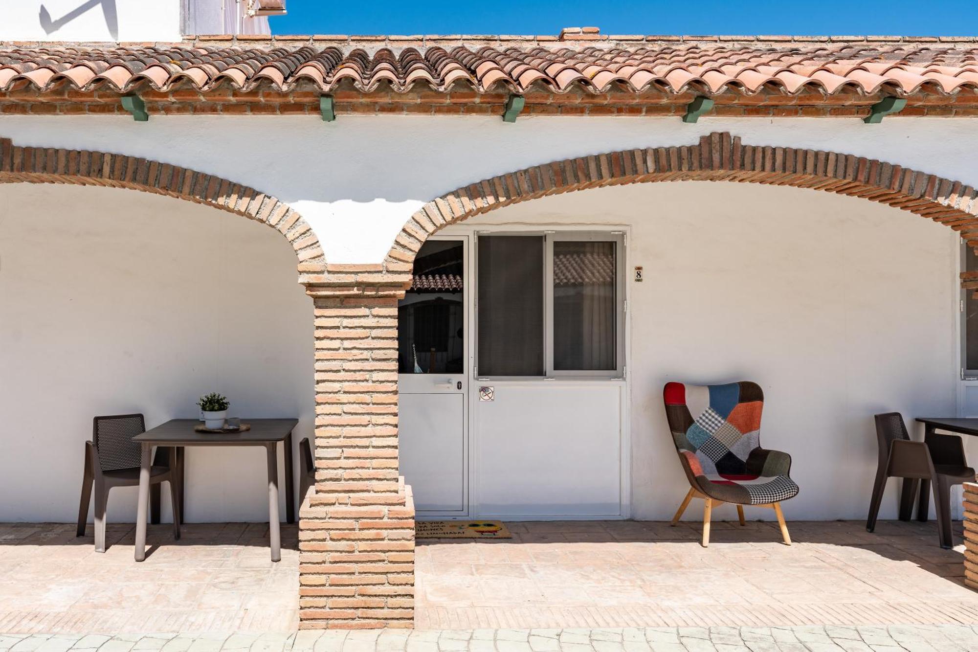 La Casa De Familia Bed & Breakfast Malaga Exterior photo