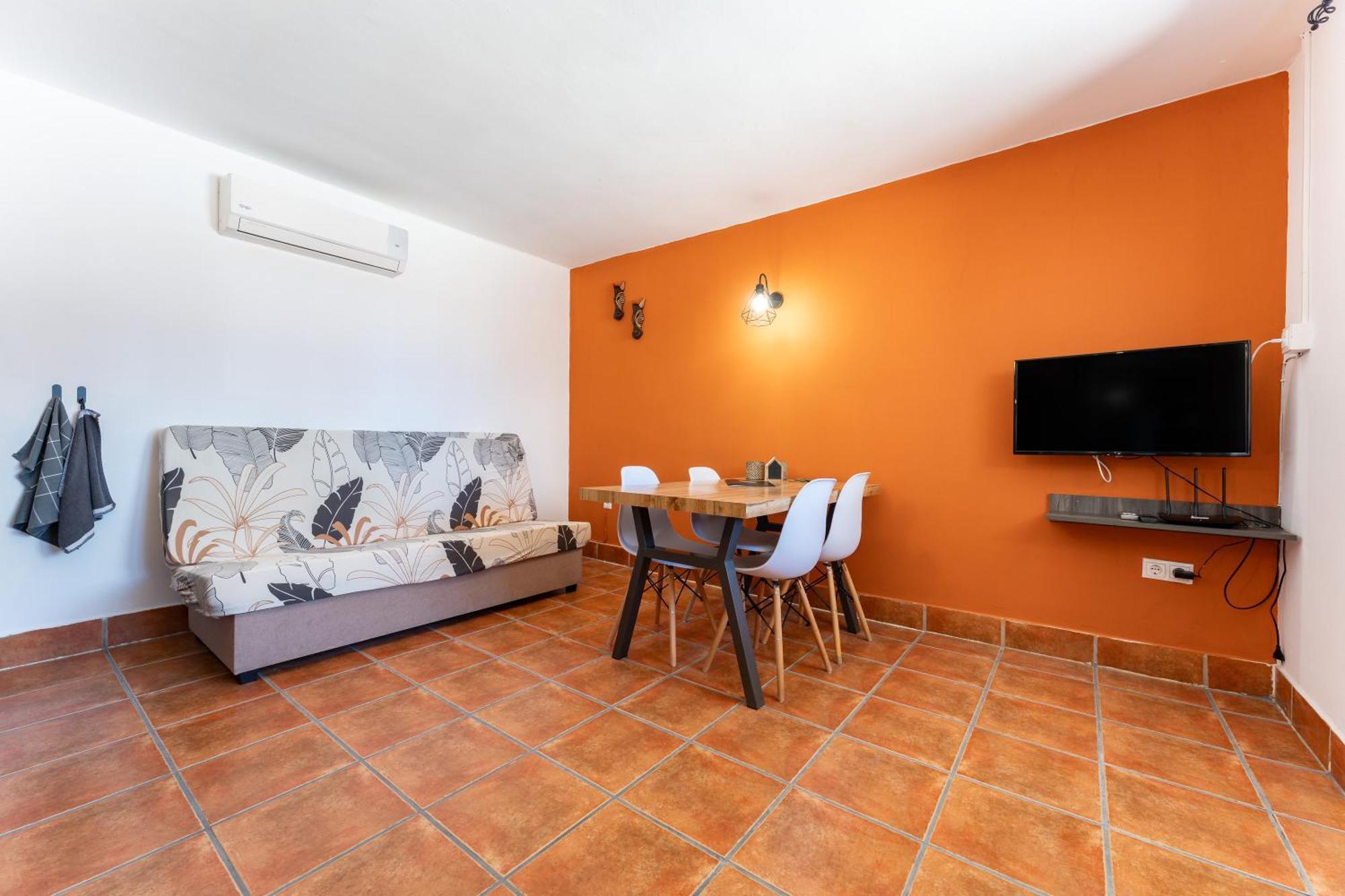 La Casa De Familia Bed & Breakfast Malaga Exterior photo